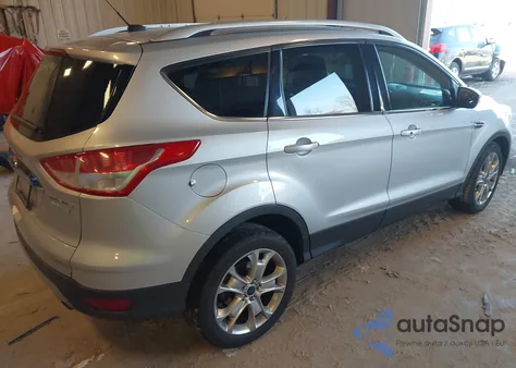 2014 Ford Escape Titanium из США, поврежденный, VIN 1FMCU0JX7EUD00451